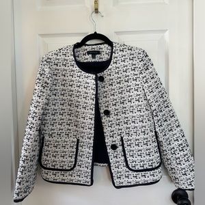 Ann Taylor black and white tweed suit jacket. Size 4